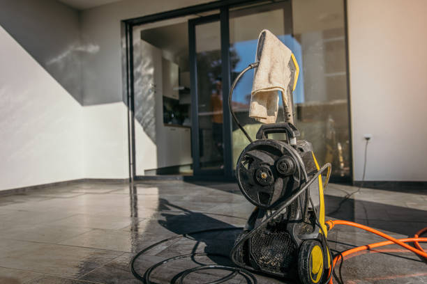 Best Animal Enclosure Cleaning  in Mendota, CA